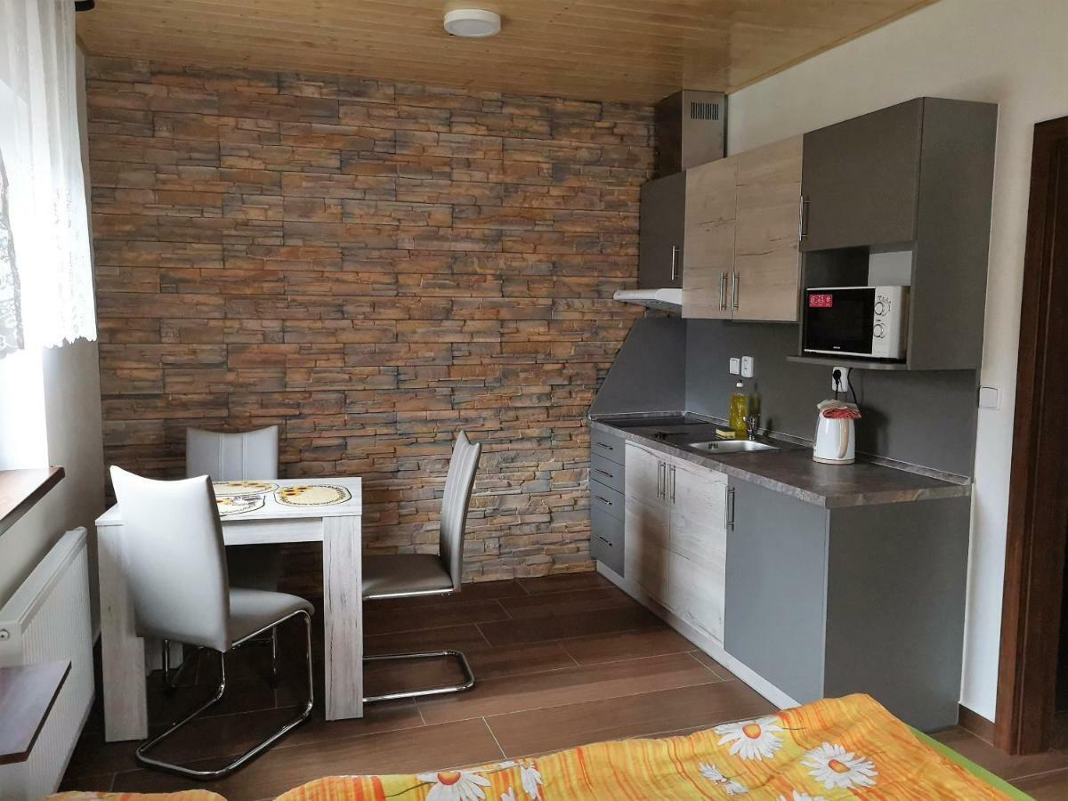 Apartmany Nad Rekou Свобода-Над-Упоу Экстерьер фото